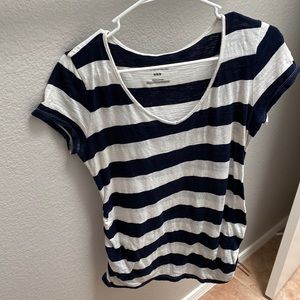 Old Navy Maternity t-shirt